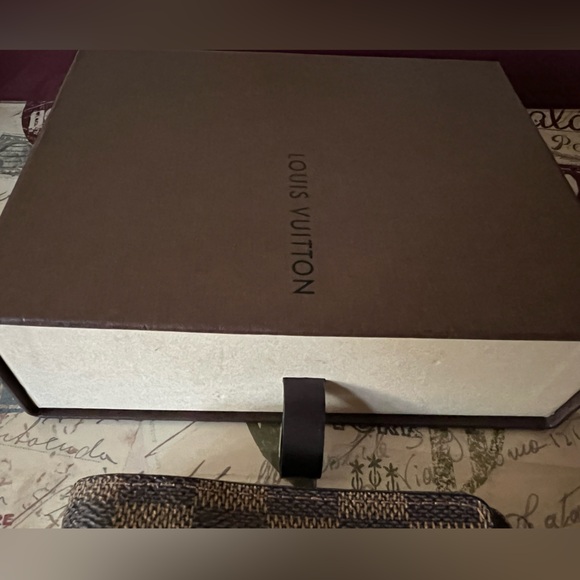 Louis Vuitton Brown Leather Agenda Damier with LV Box Gift - Picture 6 of 8